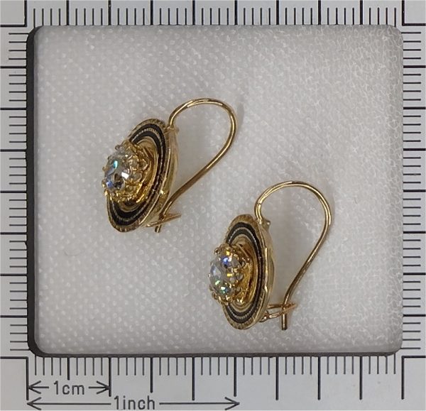 Antique Early Victorian 1.66ct Old Mine Cut Diamond Drop Earrings with Black Enamel in 18ct Yellow gold, Circa 1830