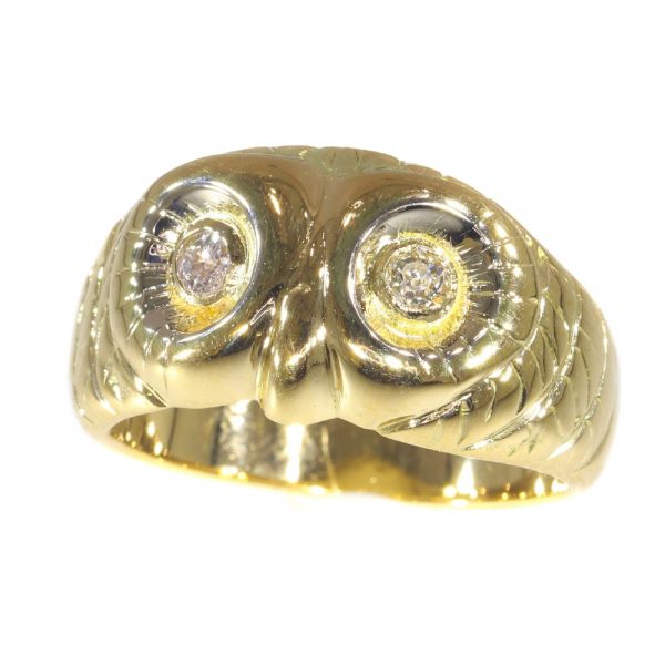 Vintage Interbellum 18ct Yellow Gold Owl Ring with Diamond Eyes