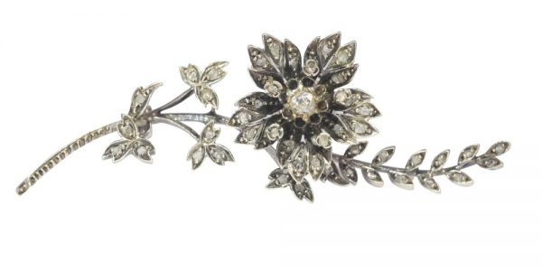 Antique Victorian Diamond Trembleuse Floral Spray Brooch en Tremblant