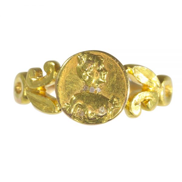 Art Nouveau Antique Gold and Rose Cut Diamond Ring