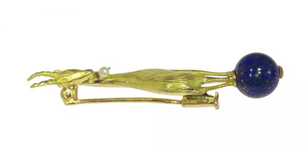 Vintage Gold Chamois and Lapis Lazuli Brooch