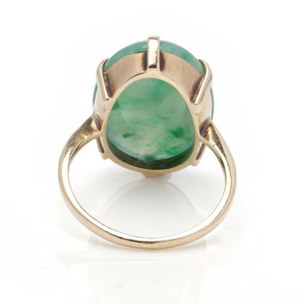 Vintage 1950s Cabochon Jadeite Jade Ring in 9ct Yellow Gold