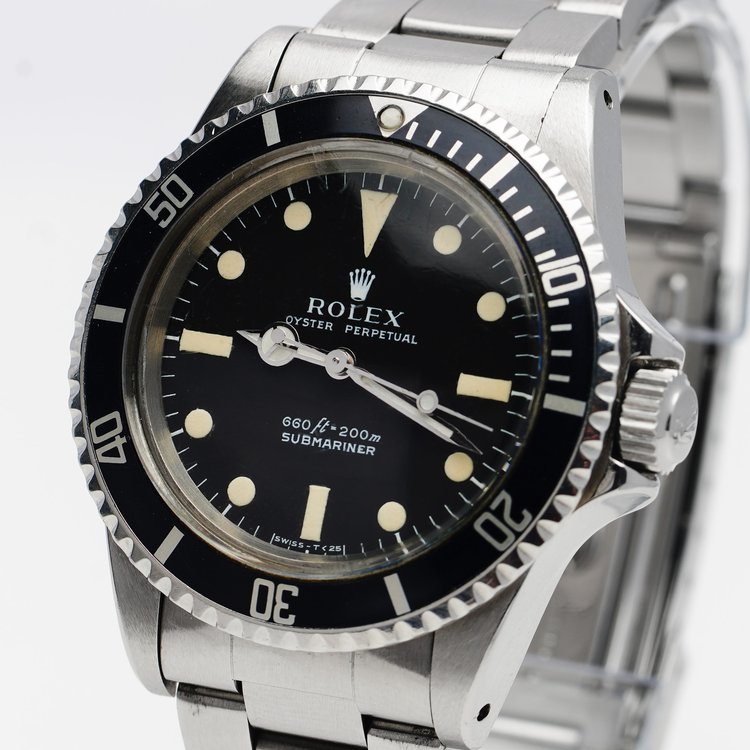 Rolex Oyster Perpetual Submariner 5513 Maxi Dial Watch