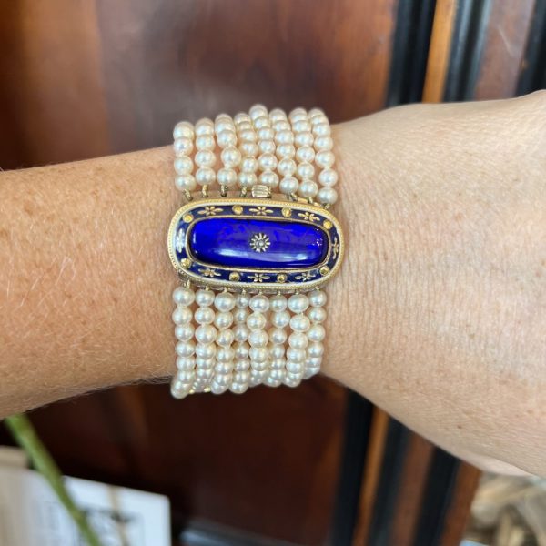 Antique Georgian Pearl Bracelet with Blue Enamel Clasp, 18th century
