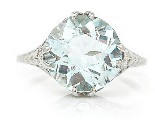 Antique aquamarine ring Art Deco