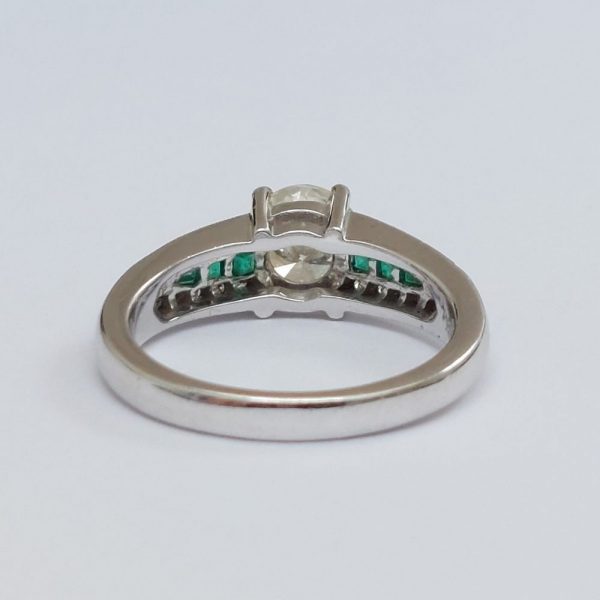 Art Deco Style 0.98ct Diamond Ring with Calibré Cut Emerald