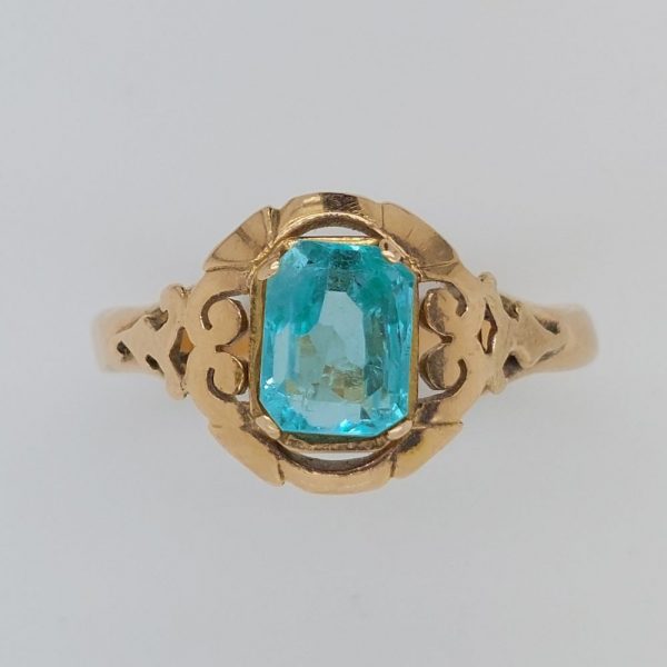 Vintage Emerald Solitaire Gold Ring