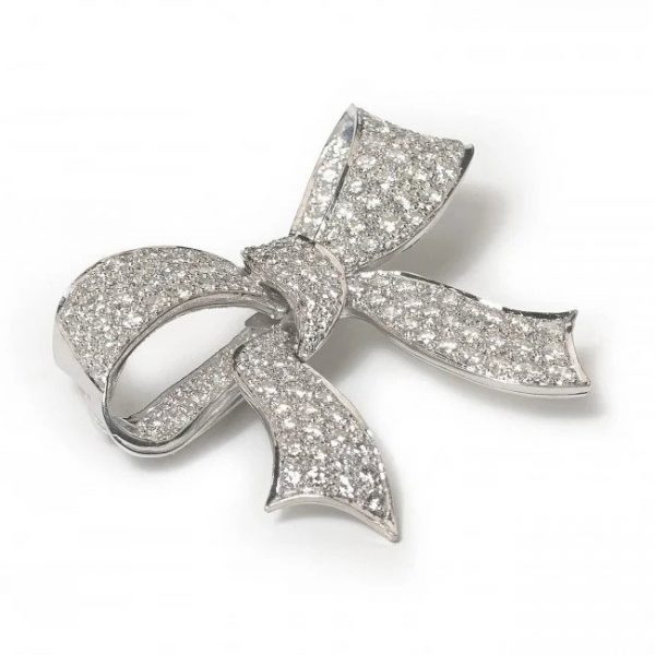 Vintage 15cts Diamond Bow Brooch in 18ct White Gold