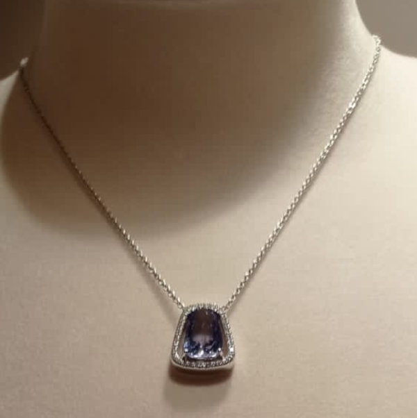 Natural Ceylon Sapphire and Diamond Cluster Pendant Necklace