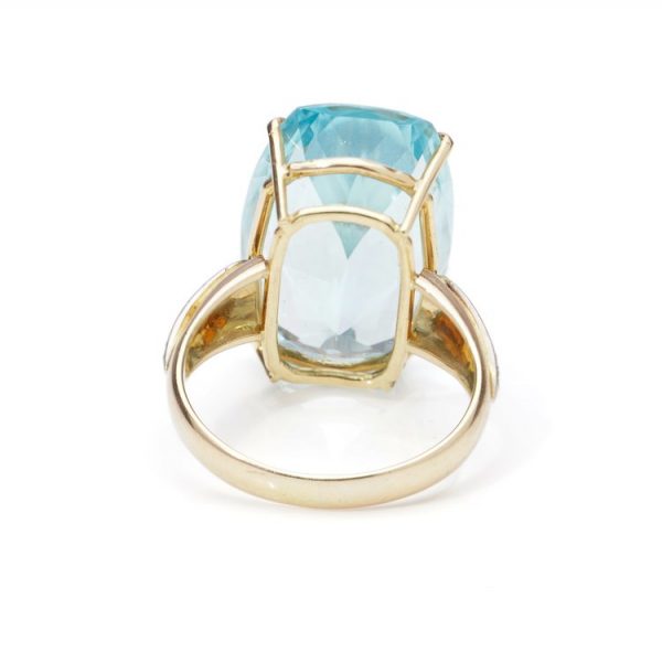 Stunning 19ct Aquamarine and Diamond Cocktail Dress Ring