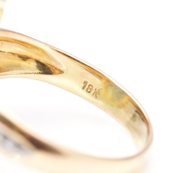 Large Aquamarine Ring with Diamonds 18ct gold