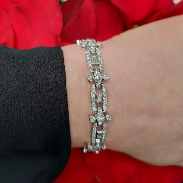 Art Deco Platinum Diamond Bracelet, 5.70 carats