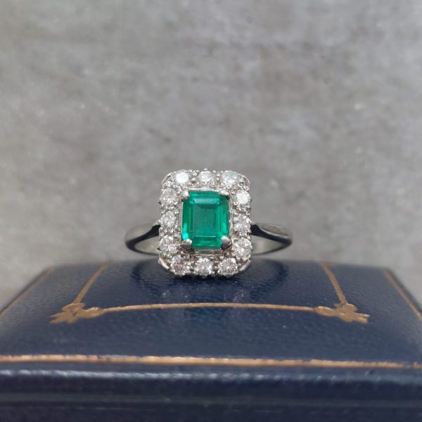 Art Deco 0.56ct Colombian Emerald and Diamond Cluster Ring in Platinum