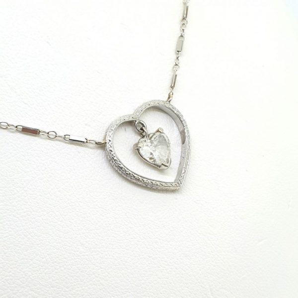 Heart Shaped Diamond Pendant 18ct white gold 1 carats