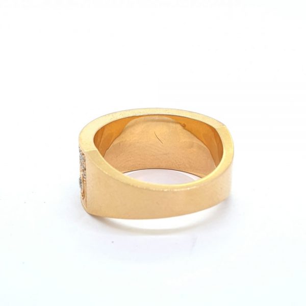 Chunky 18ct yellow gold band ring with diamonds
