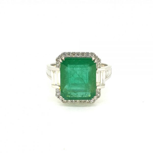 Large Emerald and Diamond Cluster Ring