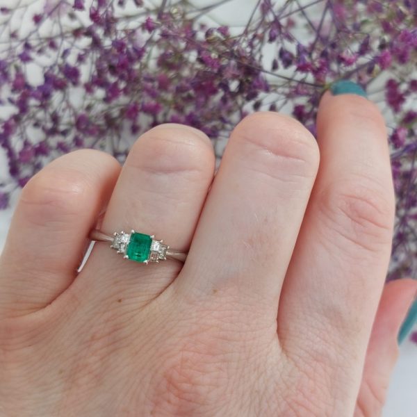 Art Deco Style 0.43ct Emerald and Diamond Platinum Ring
