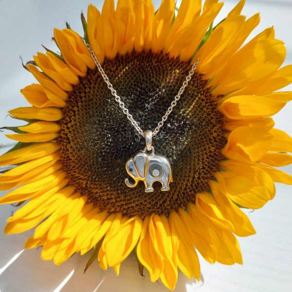 Chopard Happy Diamond Elephant Pendant Necklace