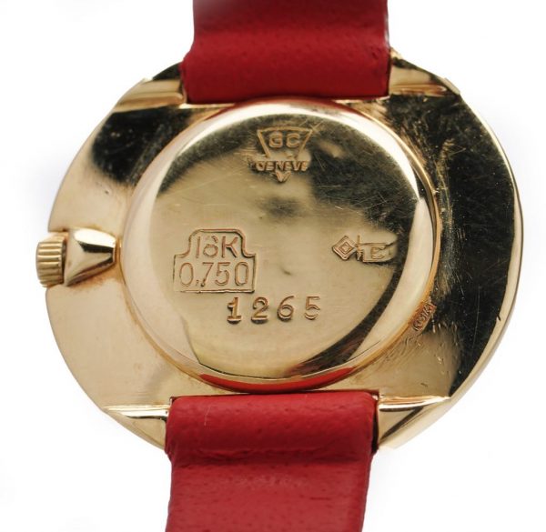 cartier gold round watch vintage