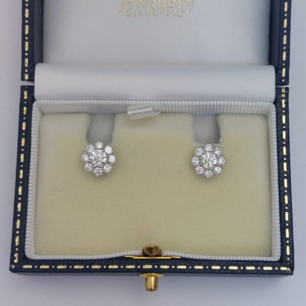 1.35ct Diamond Daisy Cluster Stud Earrings