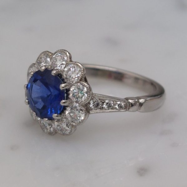 1.90ct Sapphire and Diamond Daisy Cluster Ring