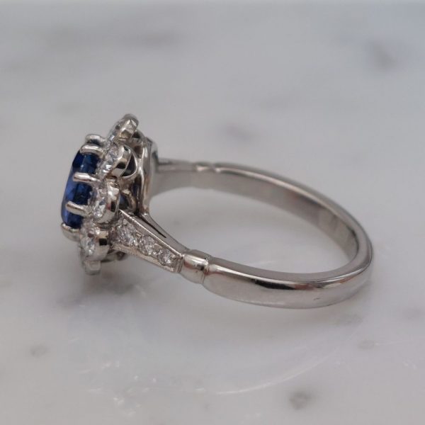 1.90ct Sapphire and Diamond Daisy Cluster Ring