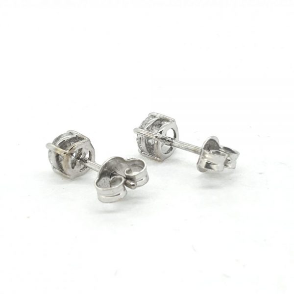 Single Stone 1ct Diamond Stud Earrings