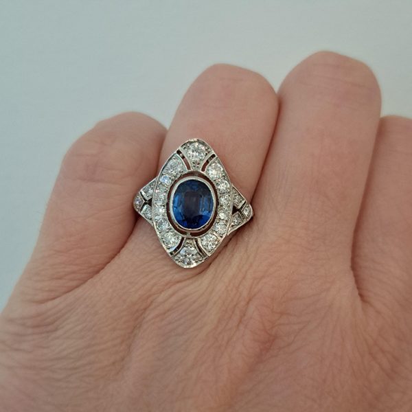 Contemporary 1.90ct Oval Sapphire and Diamond Navette Cluster Plaque Ring