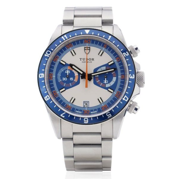 Tudor Heritage Chrono Blue Surfboard 2019 Watch with Papers, guarantee card, manual booklet, guarantee booklet, swing tag and extra link. Model: 70330B