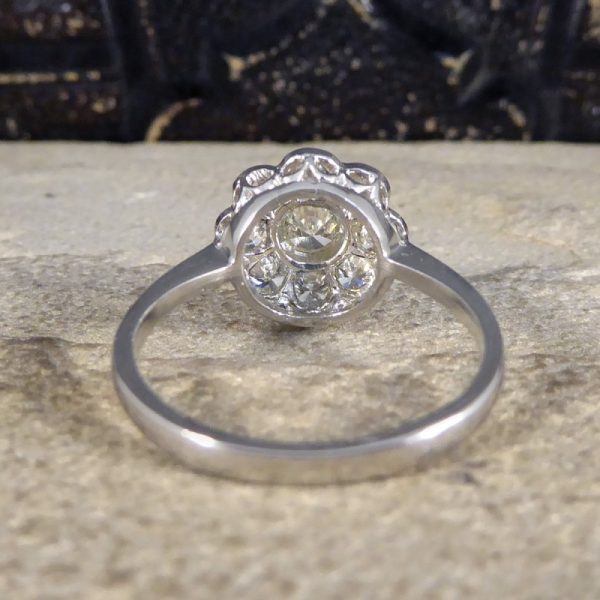 Contemporary 1ct Brilliant Cut Diamond Daisy Cluster Ring