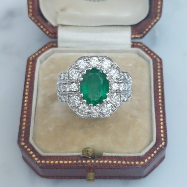 Vintage Emerald and Diamond Cluster Ring - Jewellery Discovery