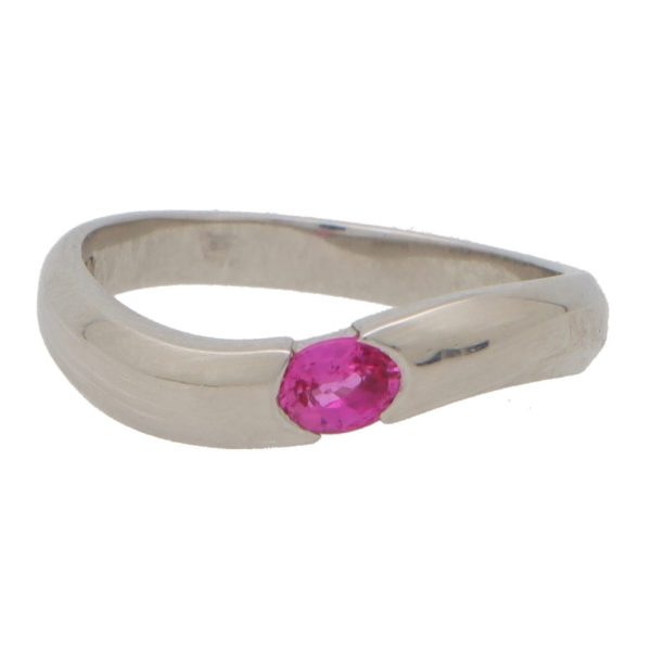 Pink Sapphire Curved Wave Band Ring in Platinum
