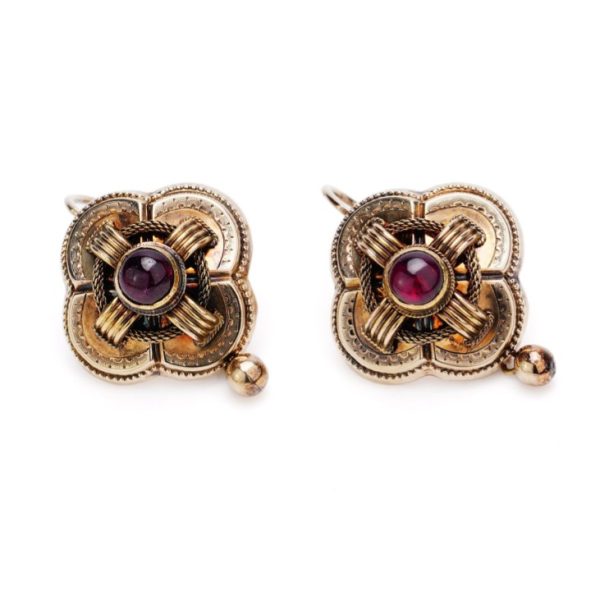 Antique Garnet and Gold Jewellery Suite