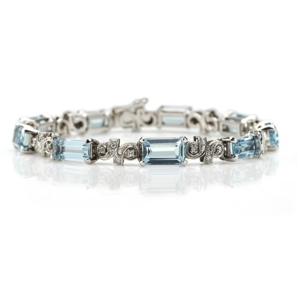 Aquamarine and Diamond Link Bracelet