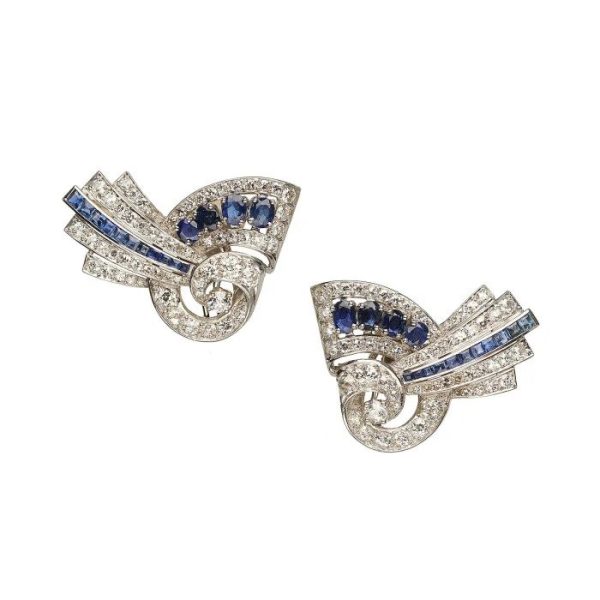Late Art Deco Vintage 1940s sapphire and diamond spray earrings