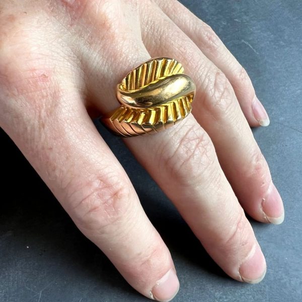 Vintage French Retro 18ct Yellow Gold Ring
