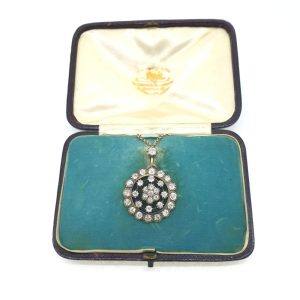 Antique Diamond Pendant come Brooch, with detachable fittings in original antique box