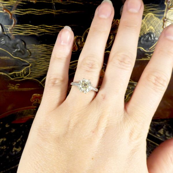 Antique Art Deco 2.57ct Old Mine Cut Diamond Engagement Ring