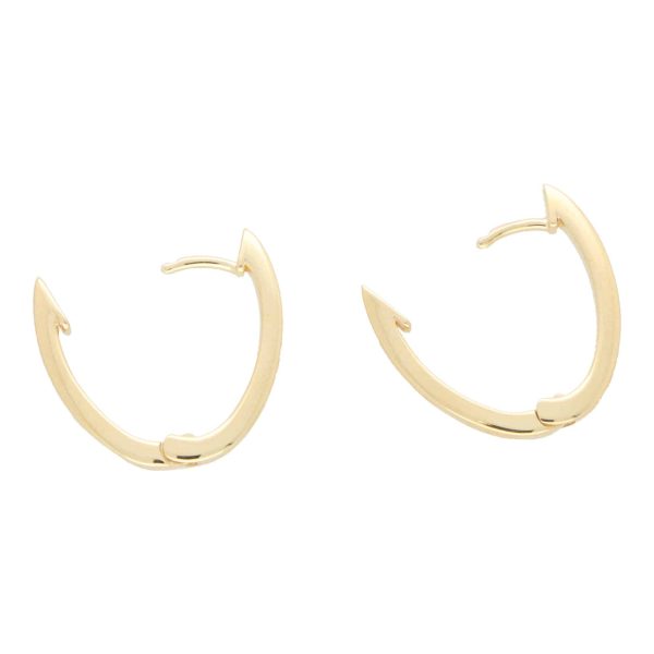 18ct Yellow Gold Oval Hoop Earrings