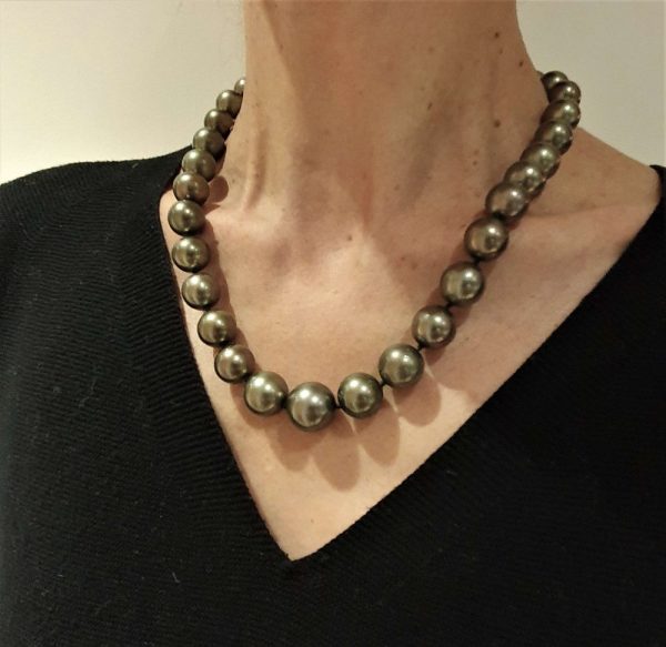 Vintage Tahitian Pearl Necklace with Diamond Ball Clasp