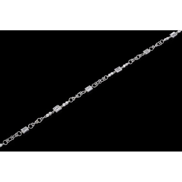 Late Art Deco Baguette Cut Diamond Set Platinum Chain Necklace