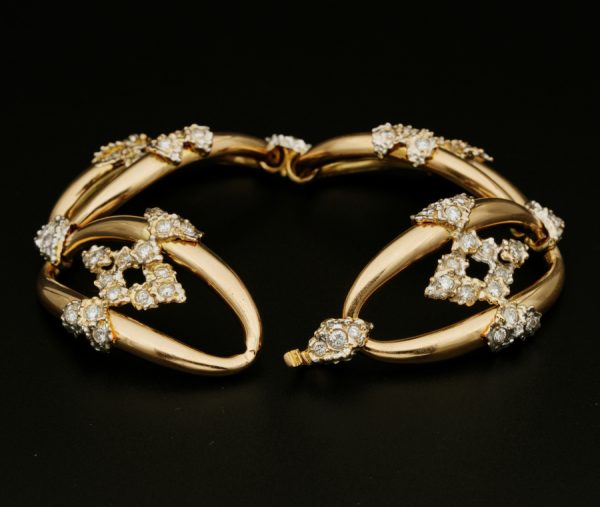 Vintage 1940s Retro Gold Oval Omega Link Bracelet with Diamonds, 4 carat total