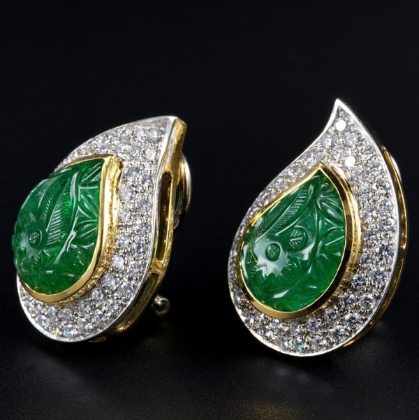 Vintage 22cts Carved Mughal Emerald and Diamond Cluster Clip On Earrings
