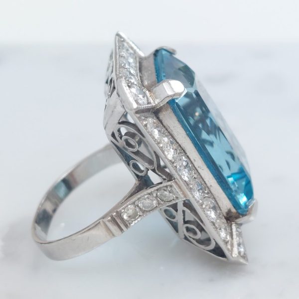 Vintage Aquamarine and Diamond Dress Ring, 20cts