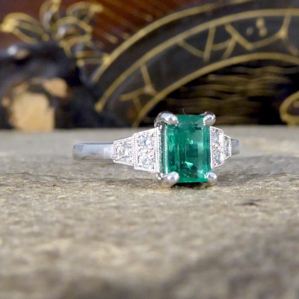 0.81ct Emerald and Diamond Set Shoulder Ring