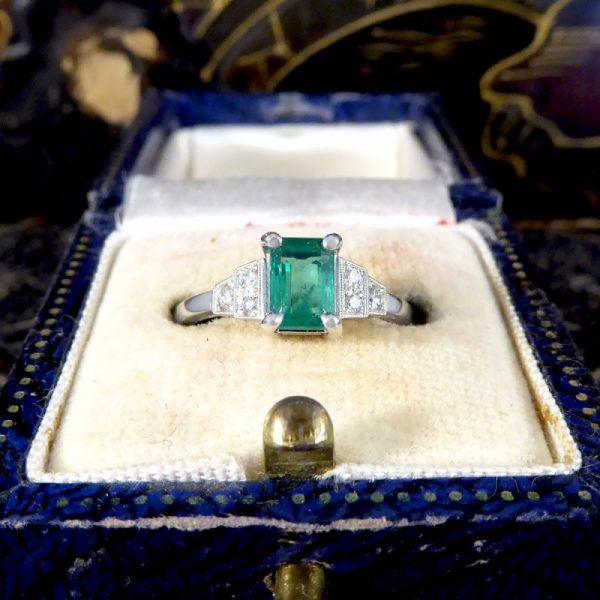 0.81ct Emerald and Diamond Set Shoulder Ring