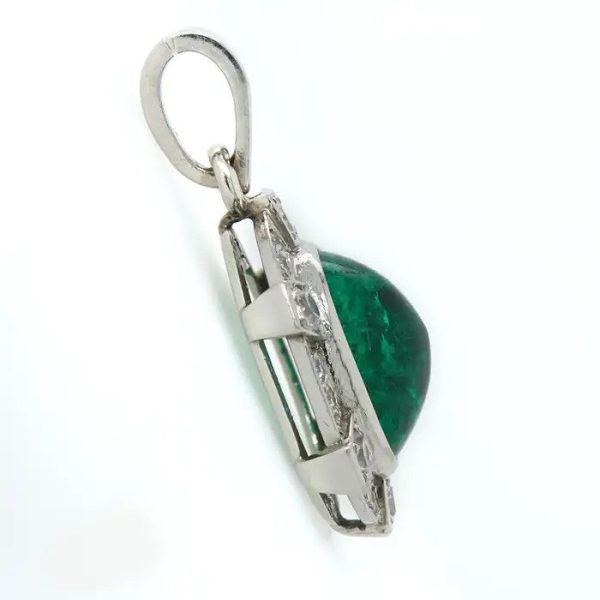 French Art Deco 4.8ct Cabochon Colombian Emerald and Old Cut Diamond Cluster Pendant in Platinum