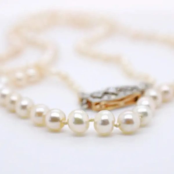 Art Deco Natural Saltwater Pearl Necklace with Diamond Clasp