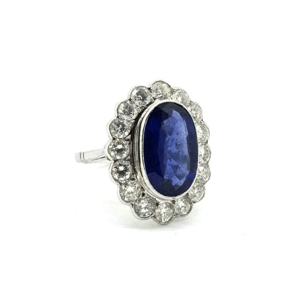 Sapphire and Diamond Cluster Ring 4.11 carats