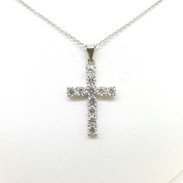 1.20ct Diamond Cross Pendant with Chain